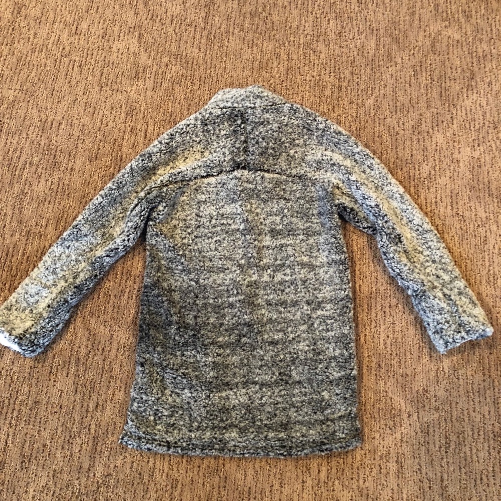 Sherpa pull over - Picture 7 of 7